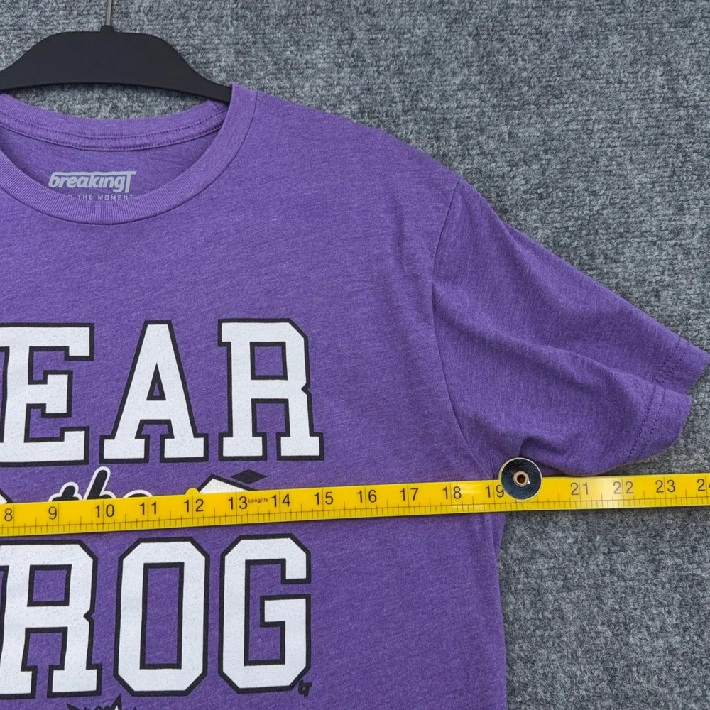 BreakingT Fear the Frog TCU Women Medium Cotton Blend Purple Graphic T-Shirt - Picture 4 of 6